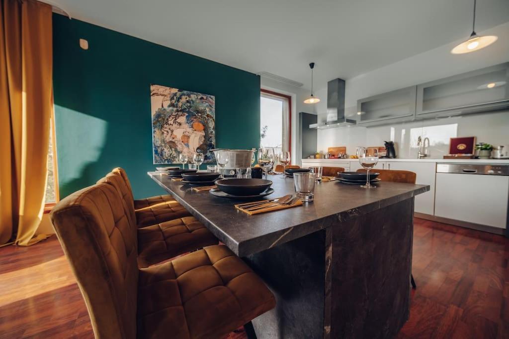 Design 3bd Cooking Area In Architect Apartamento Praga